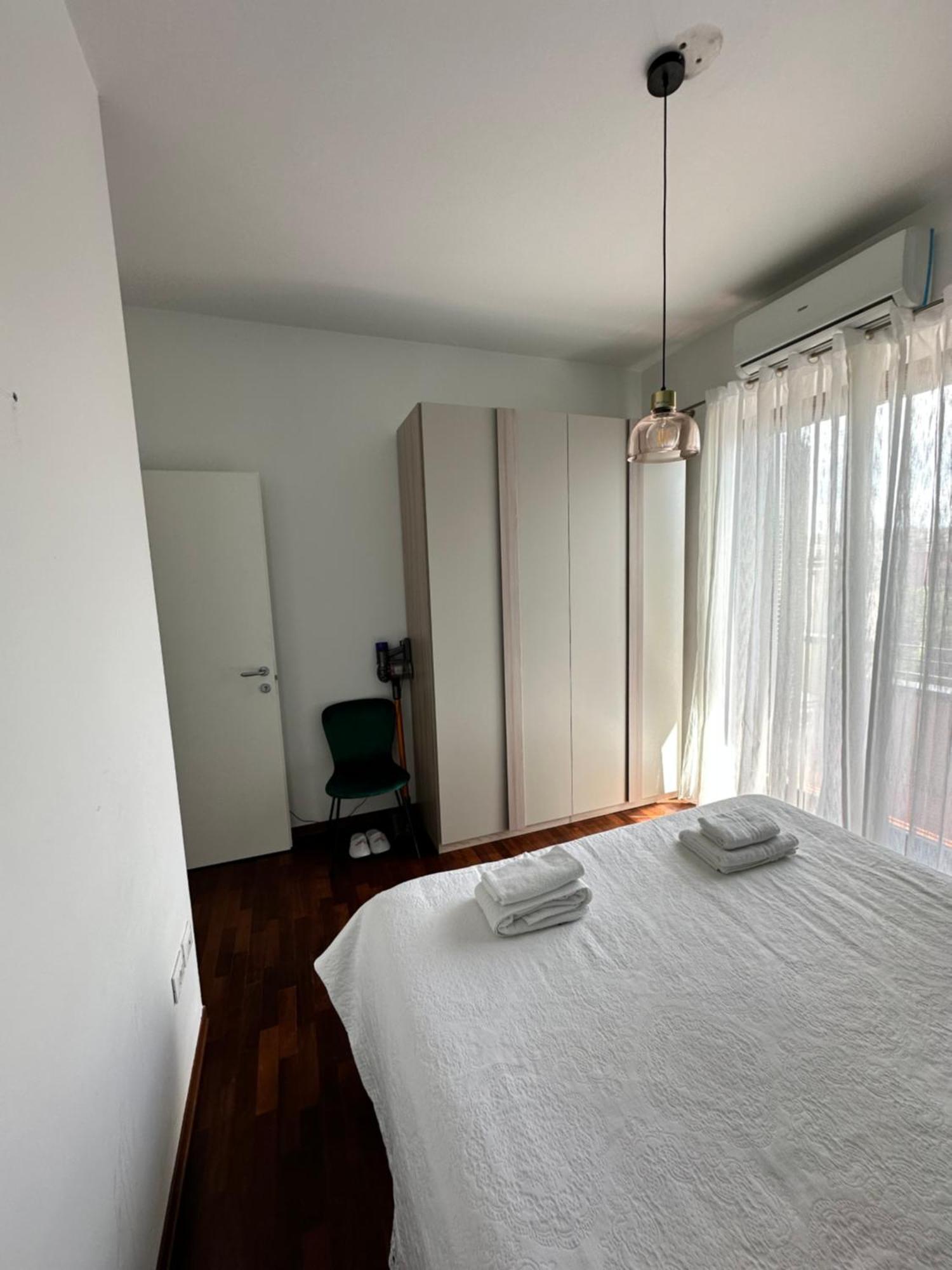 Design Home At Garda Lake ديسينسانو ديل غاردا المظهر الخارجي الصورة